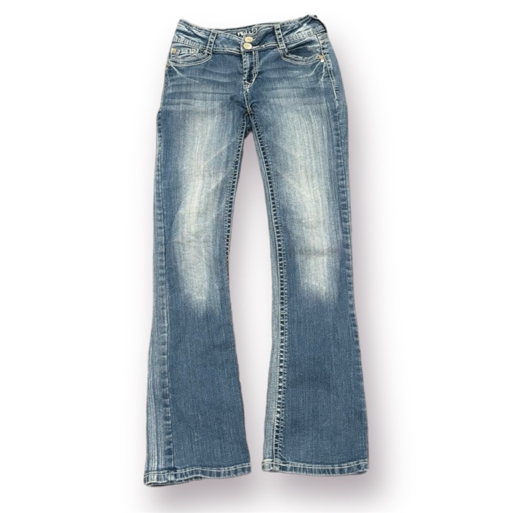 Wallflower Bootcut Lucious Curvy Fit Jeans